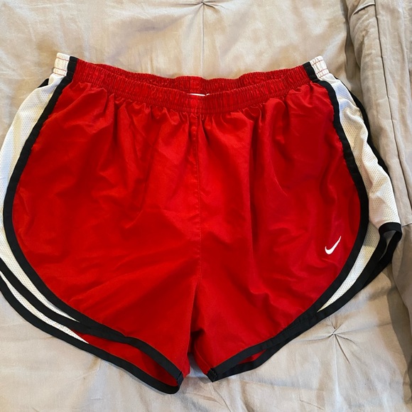 Nike Dri Fit shorts - Picture 1 of 2